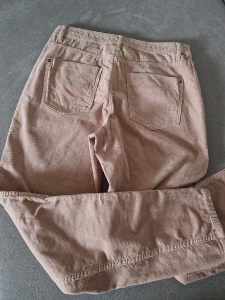 C&a dámske -40- darujem, c&a,40