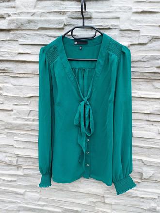 Zelená blúzka s mašľou, 34