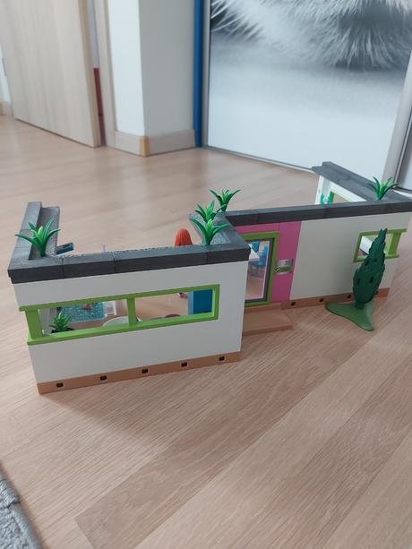 Playmobil obrovská vila+bazén+hosťovský dom+auto, 