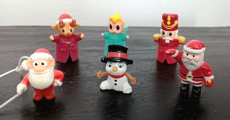 Kinder vianočné figúrky, 