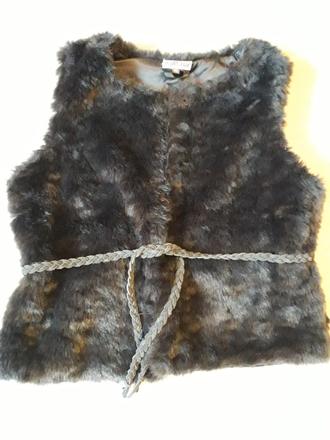 Vesta, pompdelux,128