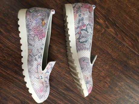 Dievcenske topanky, john garfield,33