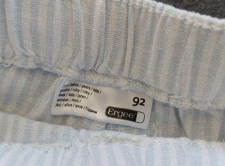 Ľahké ľanové kraťasy, ergee,92