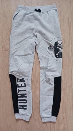 2x teplaky, sinsay,152