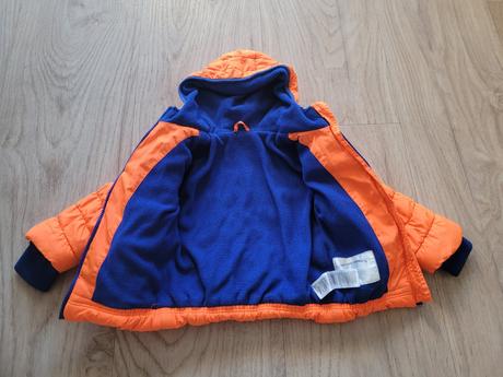 Neonova zimna bunda, 98