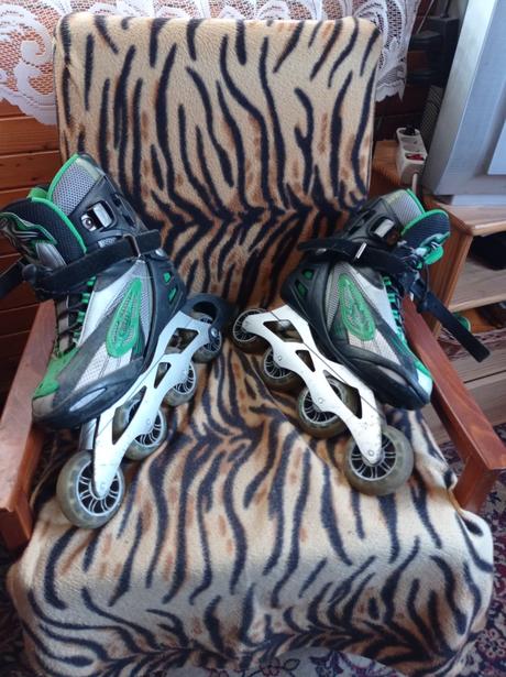 Kolieskové korčule, 43