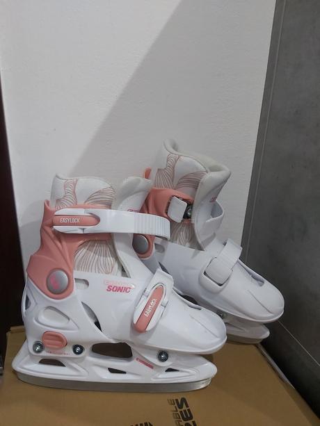 Dievčenské korčule, 29