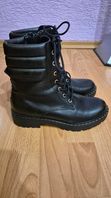 Čižmy, graceland,37