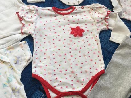 Body ako blúzka s ružovými kvietkami 2 v 1, dopodopo,74