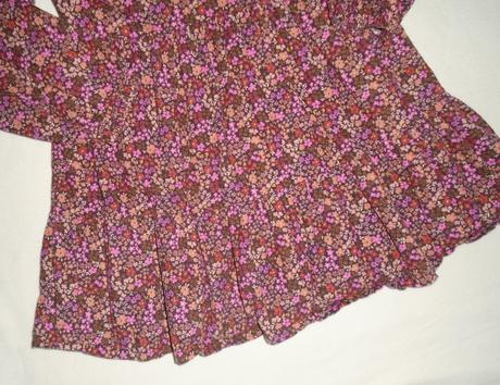 Menčestrové kvietkované šaty na 9 až 10 rokov, f&f,140