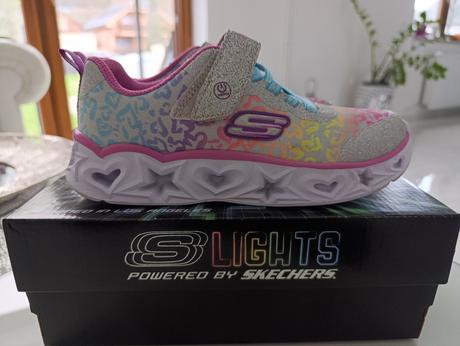 Skechers blikajuce tenisky 35, skechers,35