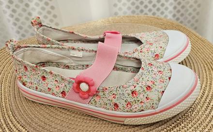 Plátenky s kvietkami, 34