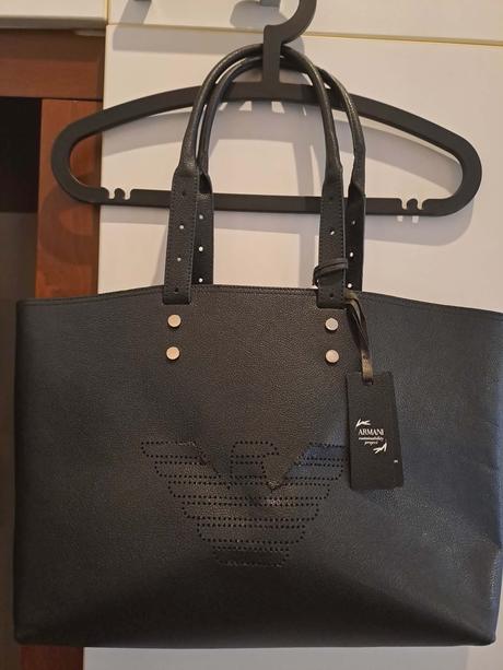 Armani taška, armani