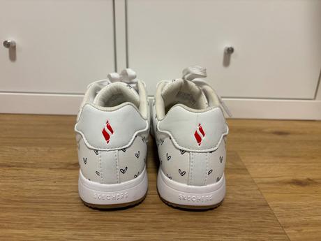 Jednou obuté tenisky, skechers,36