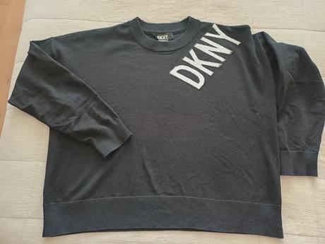 Parádny oversize sveter dkny č.l, l