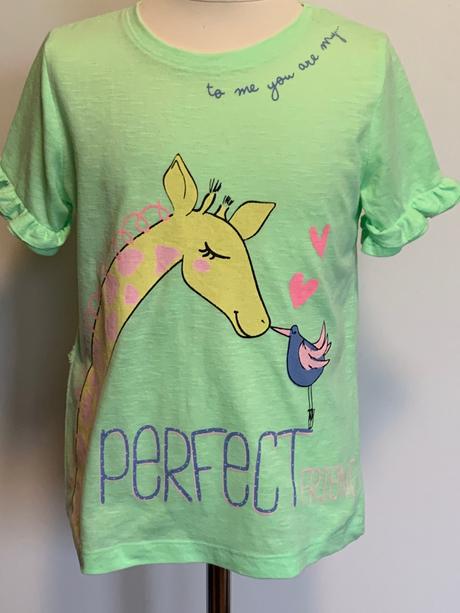 Tričko so žirafou, 134