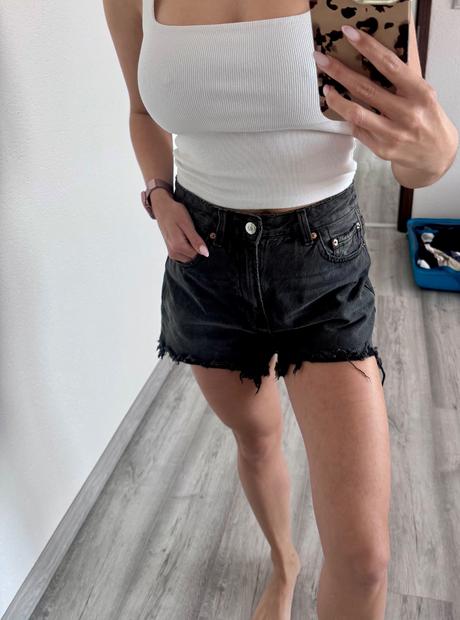 Čierne kraťasy stradivarius, stradivarius,m