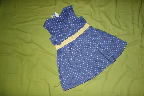 Nove letne satocky tutto piccolo, 98 / 104