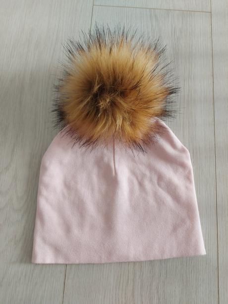 Prechodna ciapka s brmbolcom, 44