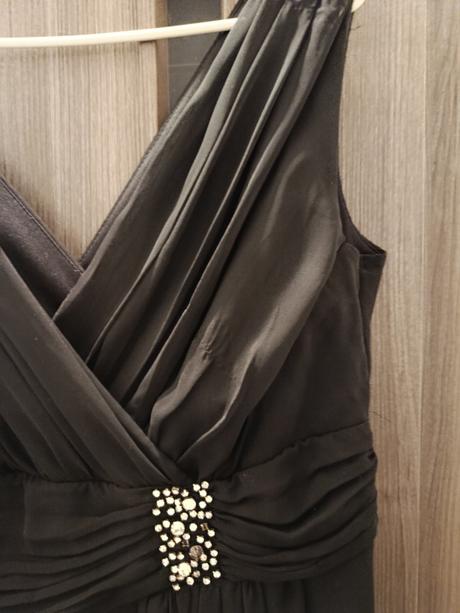 Spoločenské šaty, 48