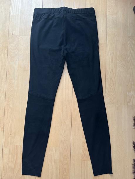 1x oblecene semisove leginy, amisu,38