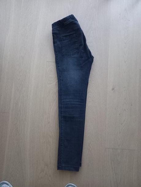 Džegínsy, pepperts,164