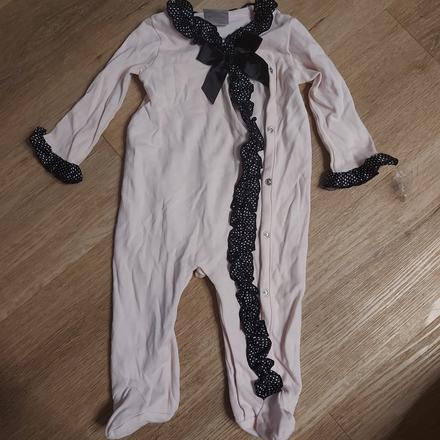 Rozkosne dupacky, 74