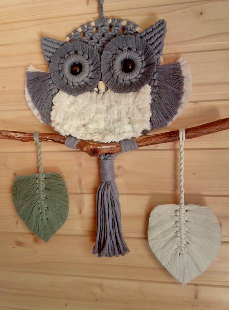 Sovy huňaté s kvetmi/listami, 