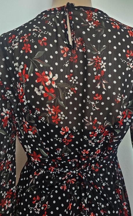 Šaty s kvetmi a bodkami, orsay,38