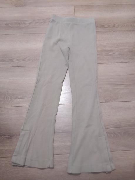 Legíny, reserved,128