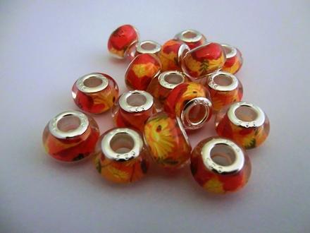 Korálka sklenená 9x15 mm, 