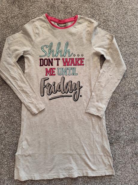 Nočná košeľa, 134