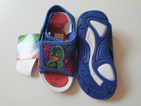 Nove letne sandalky pj masks za lacno, 29