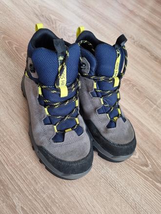 Topanky na turistiku decathlone, 34