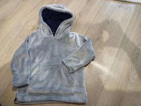 Teplučká jemná mikina, f&f,98