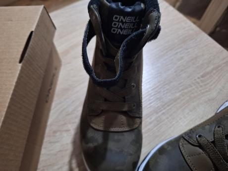 Detske oneil cizmy, 33