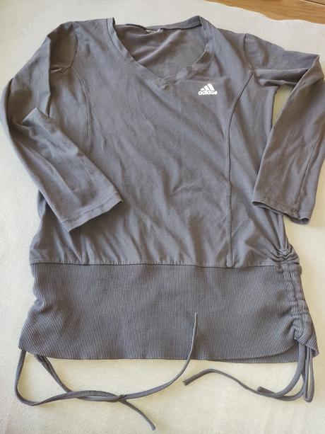 Predĺžené športové tričko, adidas,s