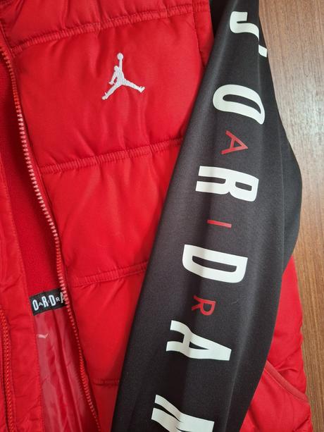 Predám zimnú bundu, air jordan,164