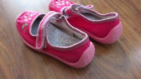 Papučky, roháčan,25