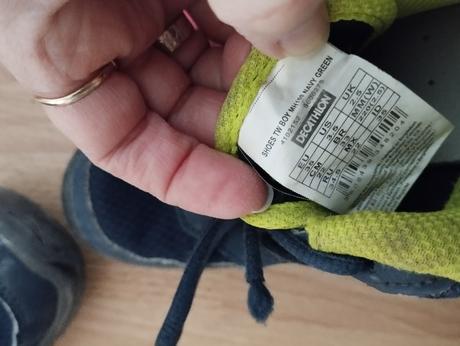 3. športové tenisky, decathlon,35