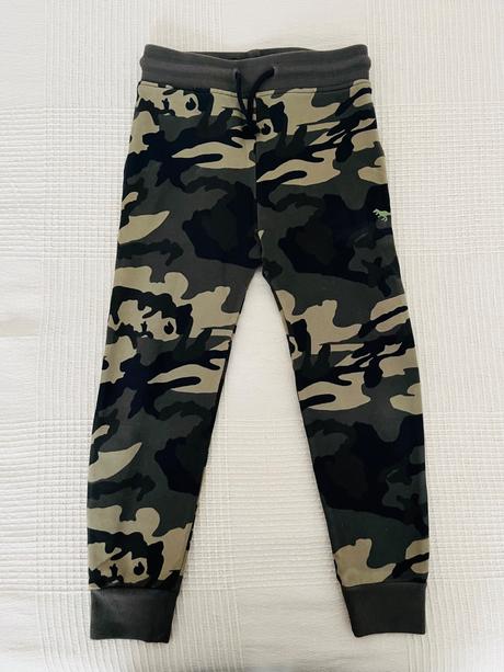 Maskacove teplaky zn.next,velkost 116, next,116