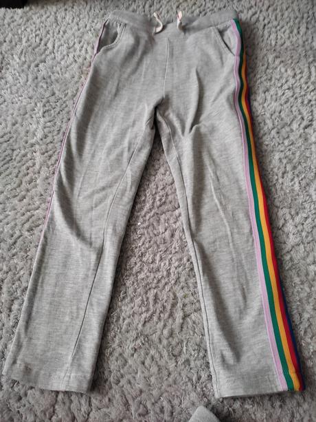 Tepláky s hello kitty, 122, c&a,122