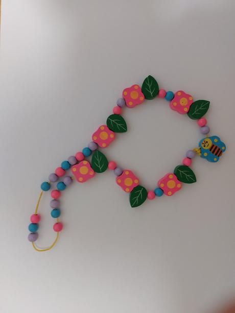 Drevený náhrdelník, 