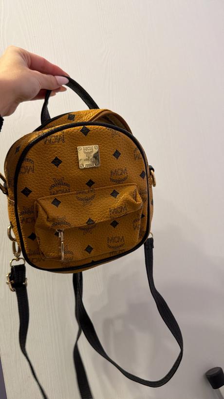 Ruksak, mcm