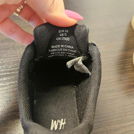 Tenisky batman blikajuce, h&m,28