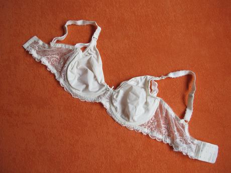 Pár krát oblečená podprsenka na kojenie, 85,c