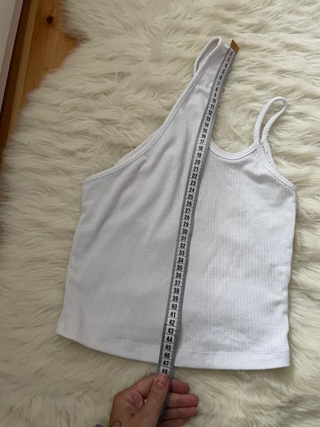 Biele tielko, bershka,s