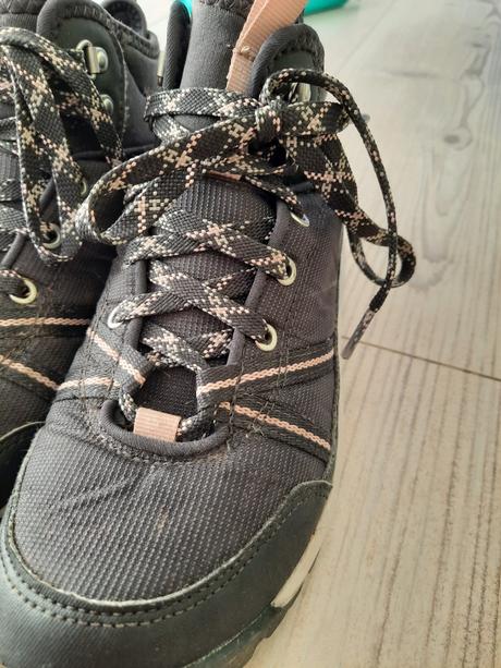 Turistická obuv, 37