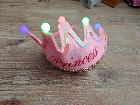 Dievčenské čelenky 19 kusov + batoh,