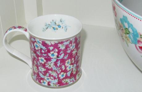 Hrnček - dunoon, porcelán, 